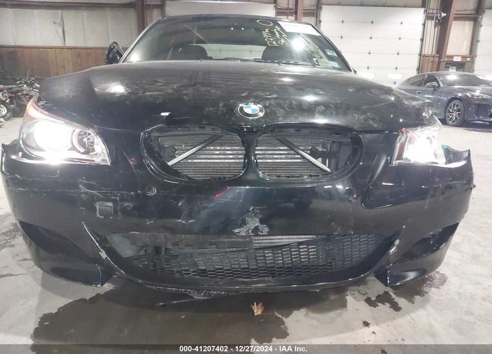 2006 BMW M5 VIN: WBSNB93586B584231