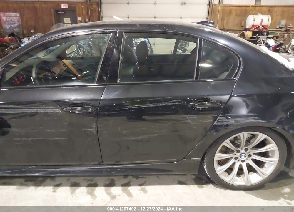 2006 BMW M5 VIN: WBSNB93586B584231
