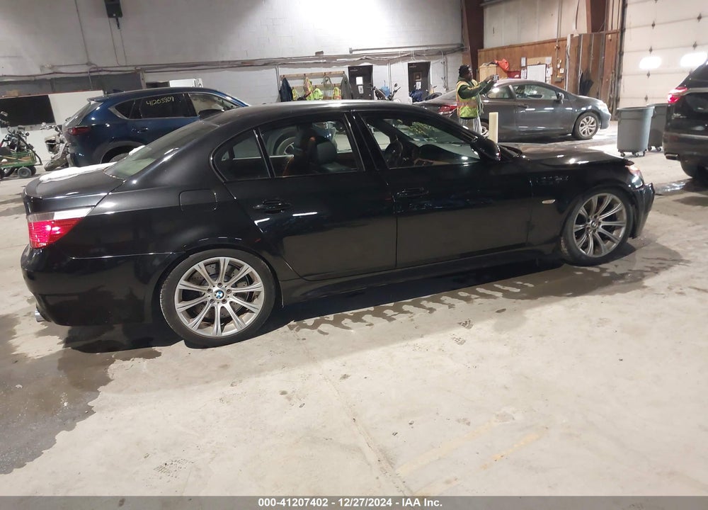 2006 BMW M5 VIN: WBSNB93586B584231