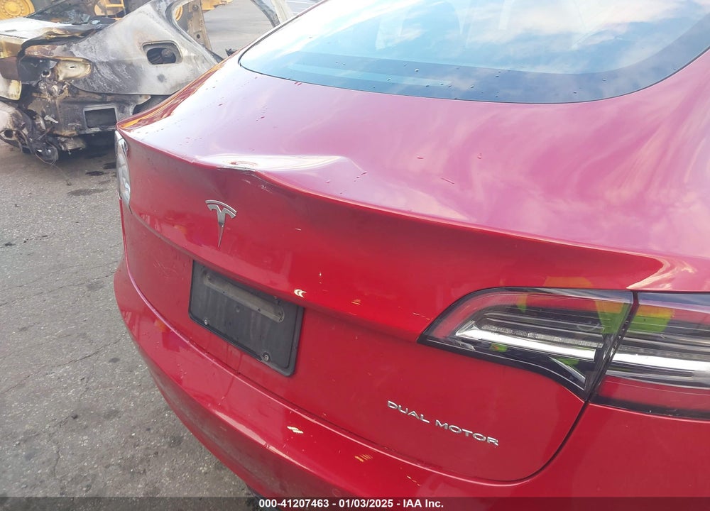 2019 TESLA MODEL 3 VIN: 5YJ3E1EBXKF440486