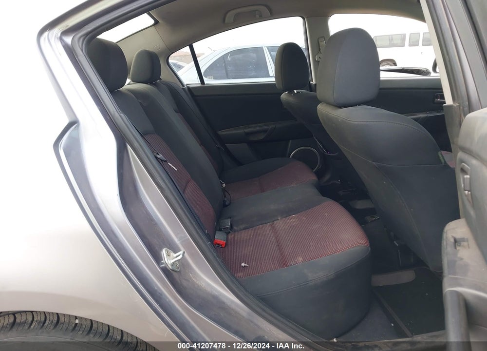 2006 MAZDA 3 S VIN: JM1BK323261507822