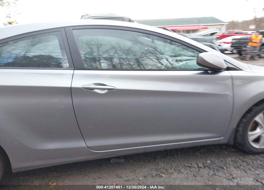 2013 HYUNDAI ELANTRA GS VIN: KMHDH6AE3DU012077