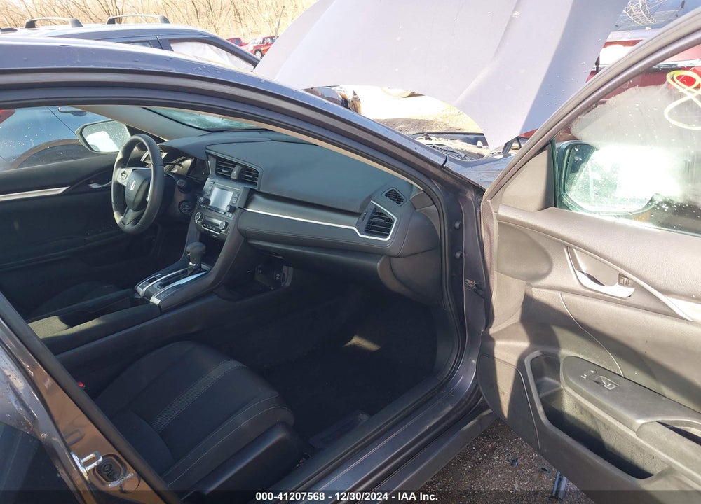 2016 HONDA CIVIC VIN: 19XFC2F51GE081270