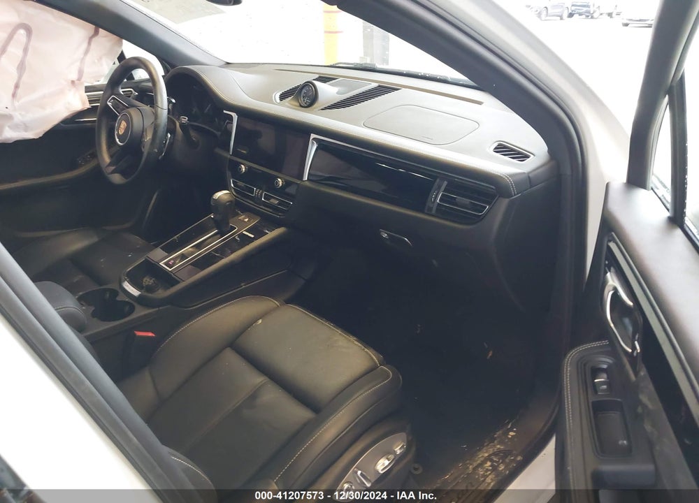 2023 PORSCHE MACAN T VIN: WP1AA2A53PLB08241