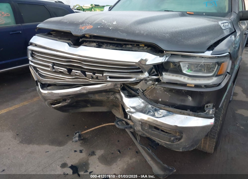 2020 RAM 1500 LAIE  4X4 5'7 BOX VIN: 1C6SRFJT7LN225167