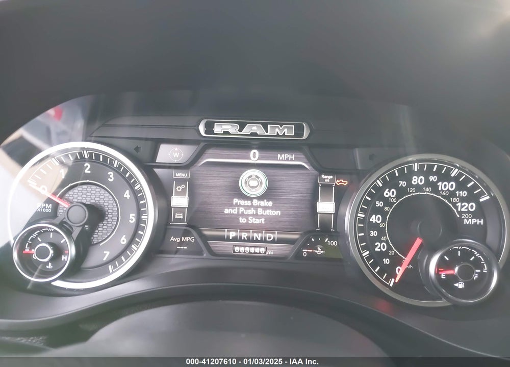 2020 RAM 1500 LAIE  4X4 5'7 BOX VIN: 1C6SRFJT7LN225167
