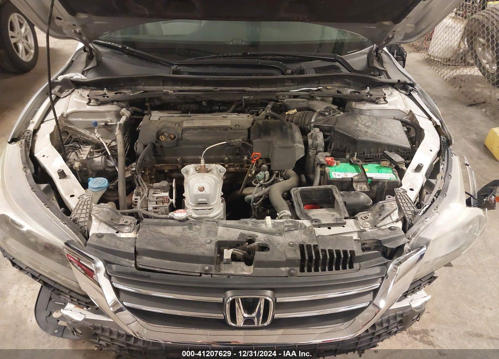 2013 HONDA ACCORD EX VIN: 1HGCR2F76DA037395