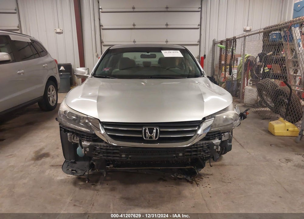 2013 HONDA ACCORD EX VIN: 1HGCR2F76DA037395