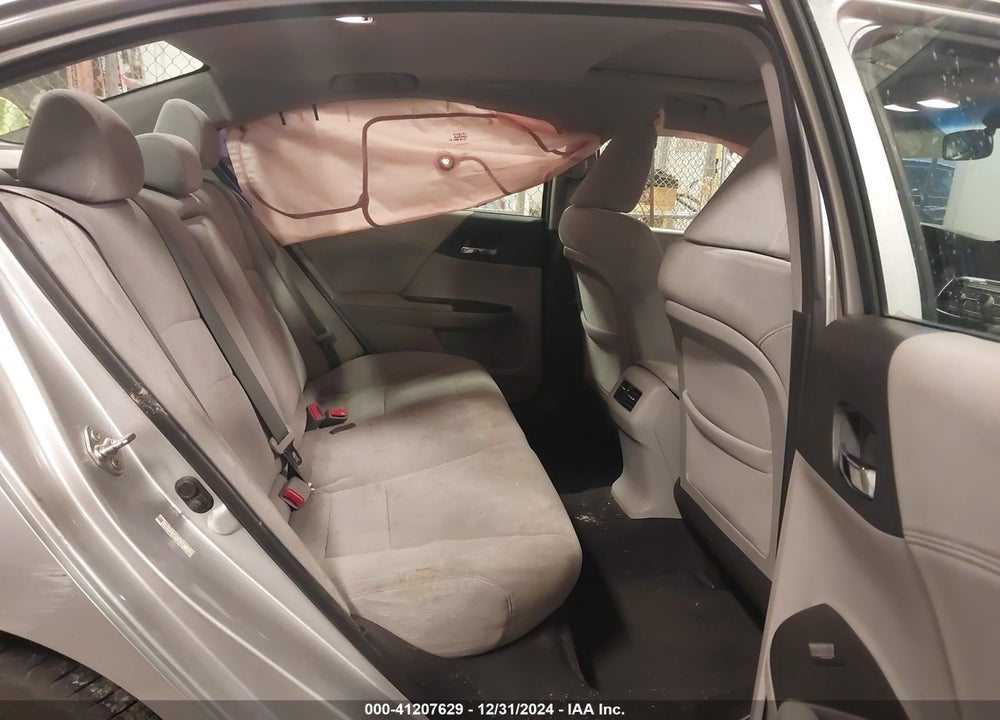 2013 HONDA ACCORD EX VIN: 1HGCR2F76DA037395