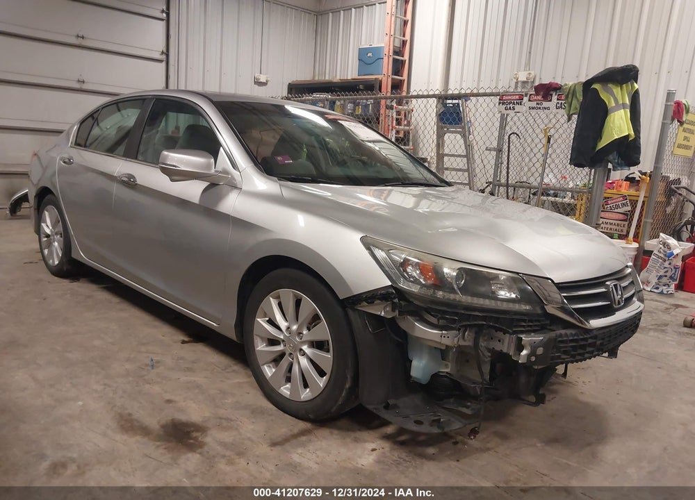 2013 HONDA ACCORD EX VIN: 1HGCR2F76DA037395