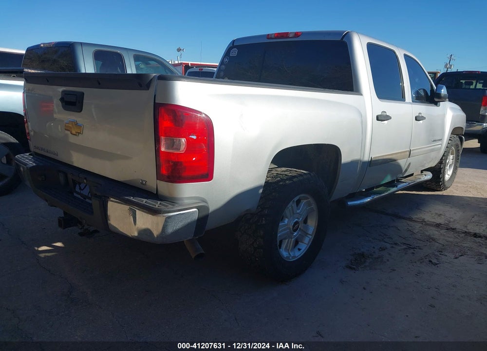 2013 CHEVROLET SILVERADO 1500 LT VIN: 3GCPCSE03DG331439