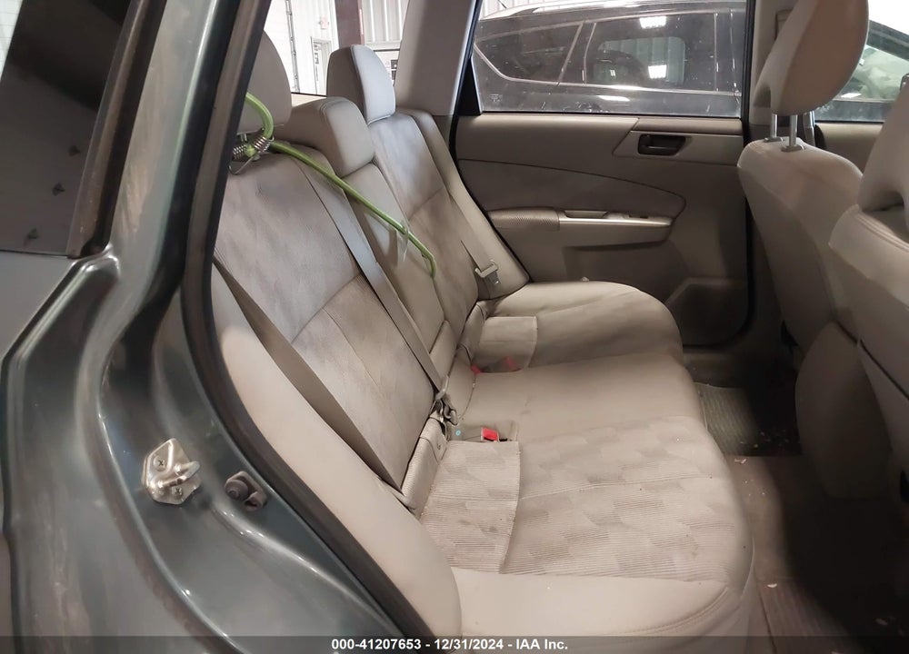 2010 SUBARU FORESTER 2.5X VIN: JF2SH6AC2AH726122