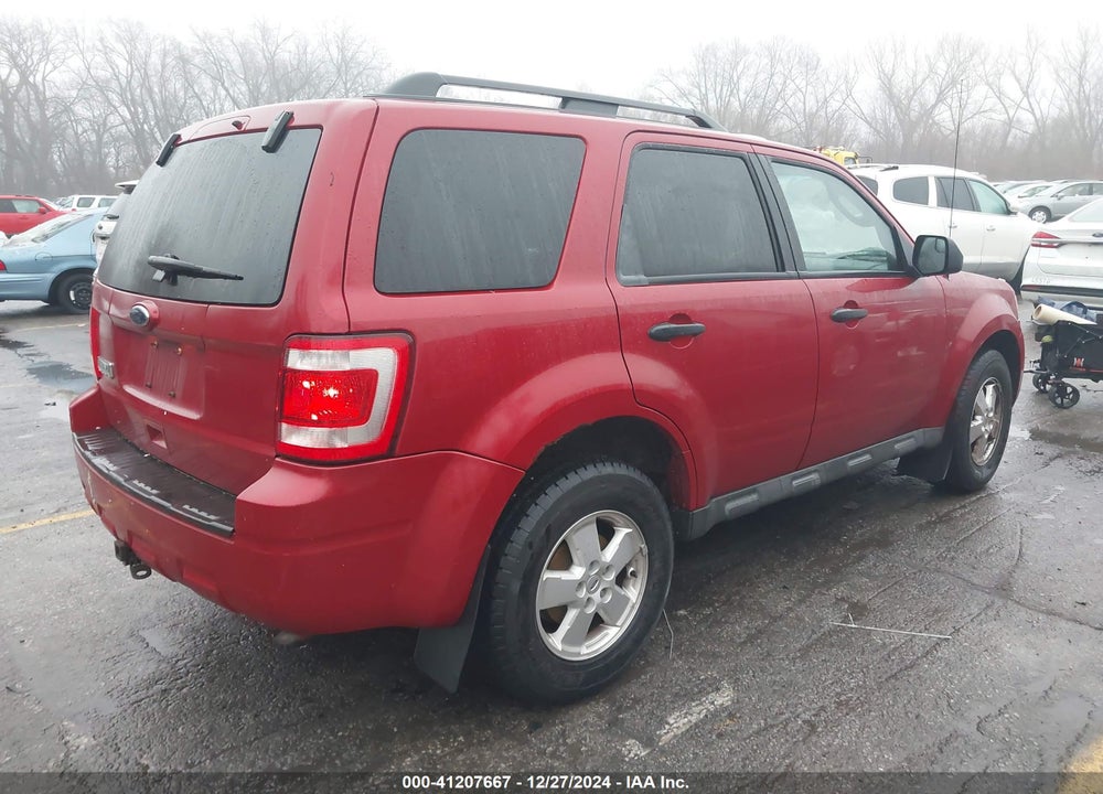 2011 FORD ESCAPE XLT VIN: 1FMCU9D75BKA13438