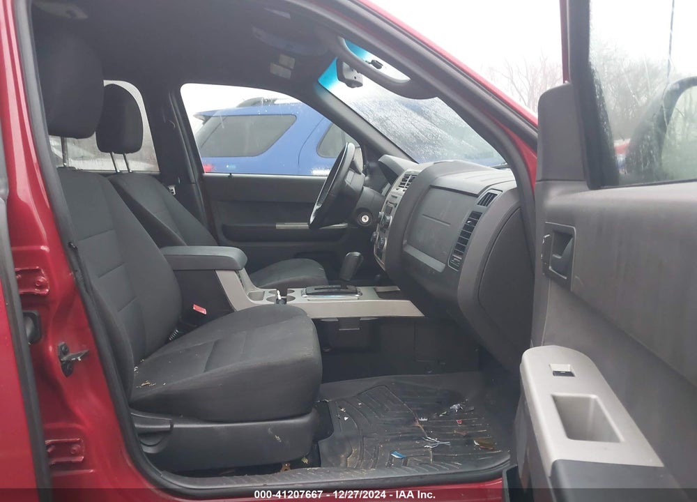 2011 FORD ESCAPE XLT VIN: 1FMCU9D75BKA13438