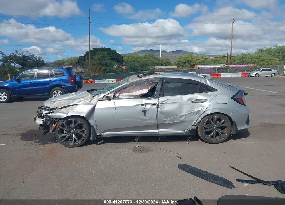 2018 HONDA CIVIC SPORT TOURING VIN: SHHFK7H95JU236452