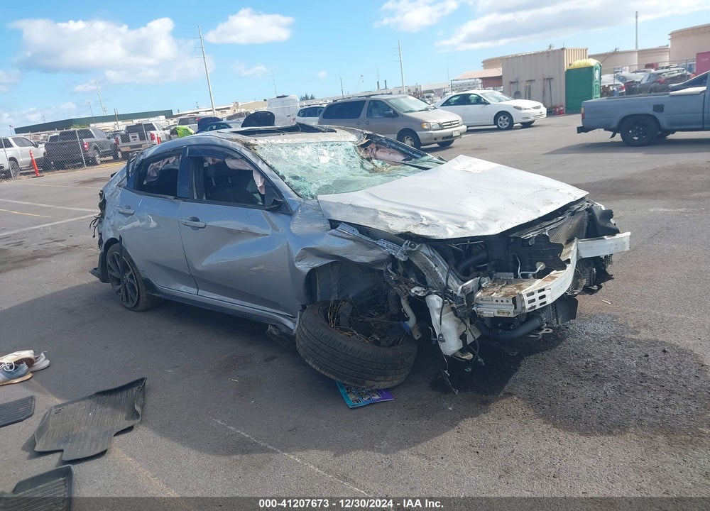 2018 HONDA CIVIC SPORT TOURING VIN: SHHFK7H95JU236452