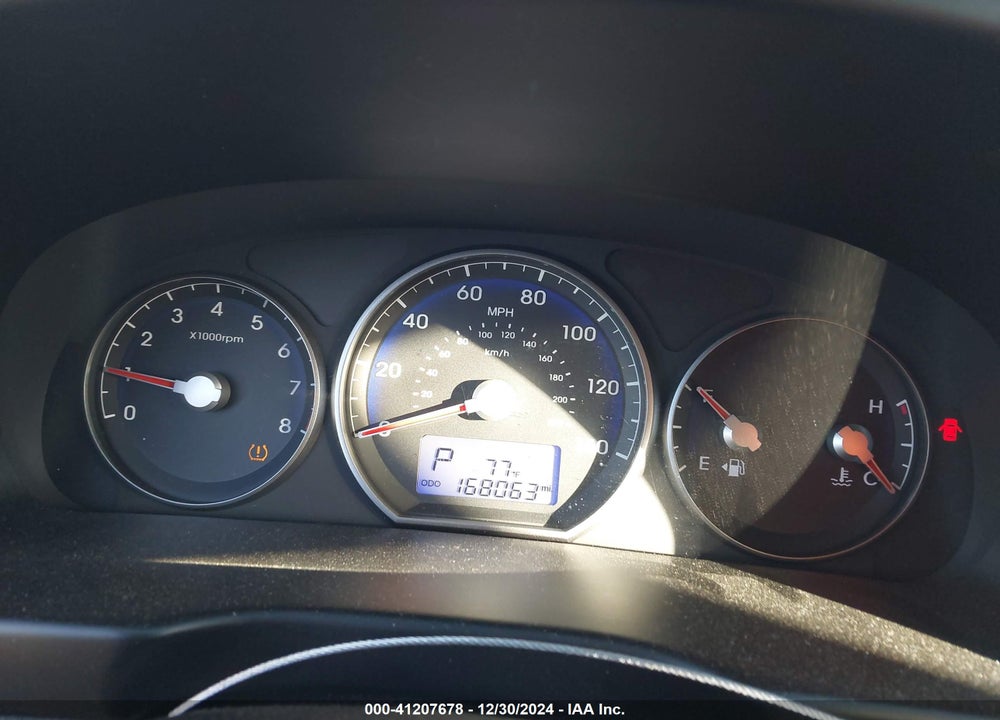 2011 HYUNDAI SANTA FE GLS VIN: 5XYZG3AB3BG083988