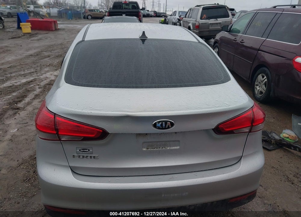 2017 KIA FORTE LX VIN: 3KPFL4A76HE093193