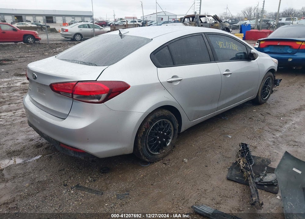 2017 KIA FORTE LX VIN: 3KPFL4A76HE093193