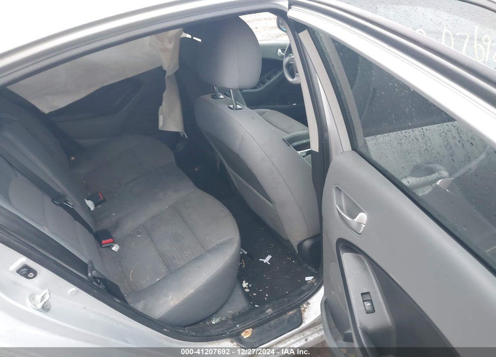 2017 KIA FORTE LX VIN: 3KPFL4A76HE093193