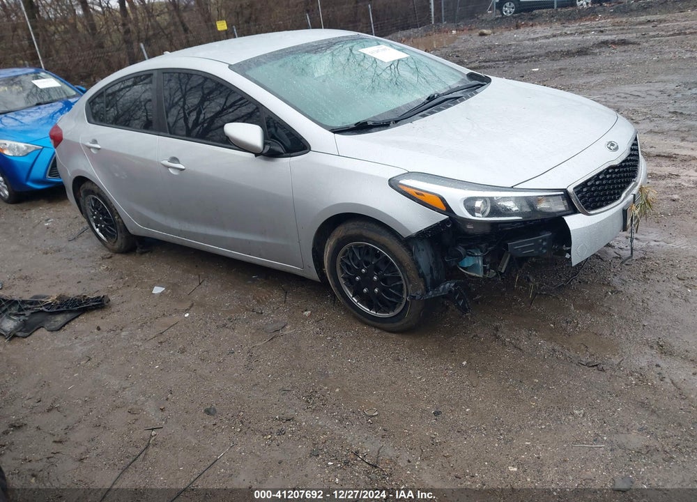 2017 KIA FORTE LX VIN: 3KPFL4A76HE093193