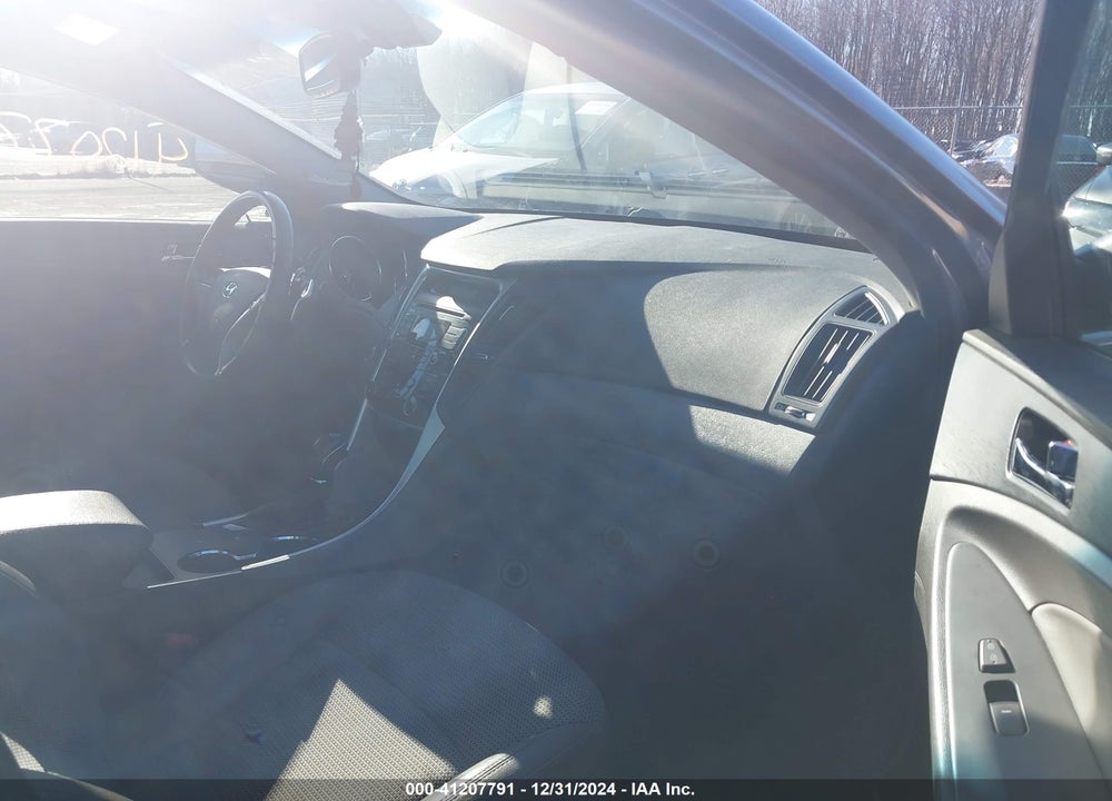 2011 HYUNDAI SONATA SE VIN: 5NPEC4AC9BH292282