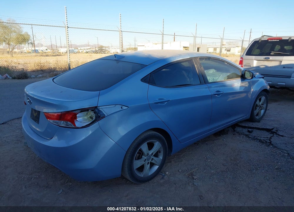 2011 HYUNDAI ELANTRA VIN: KMHDH4AE5BU157557