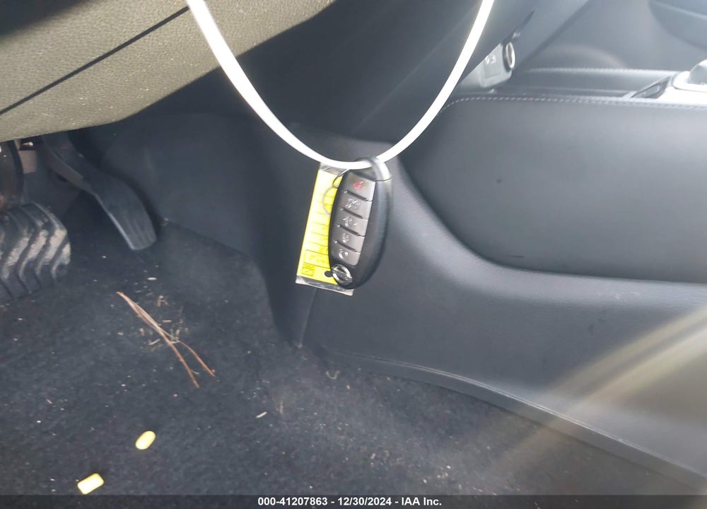 2018 NISSAN ROGUE SL VIN: 5N1AT2MT9JC734272