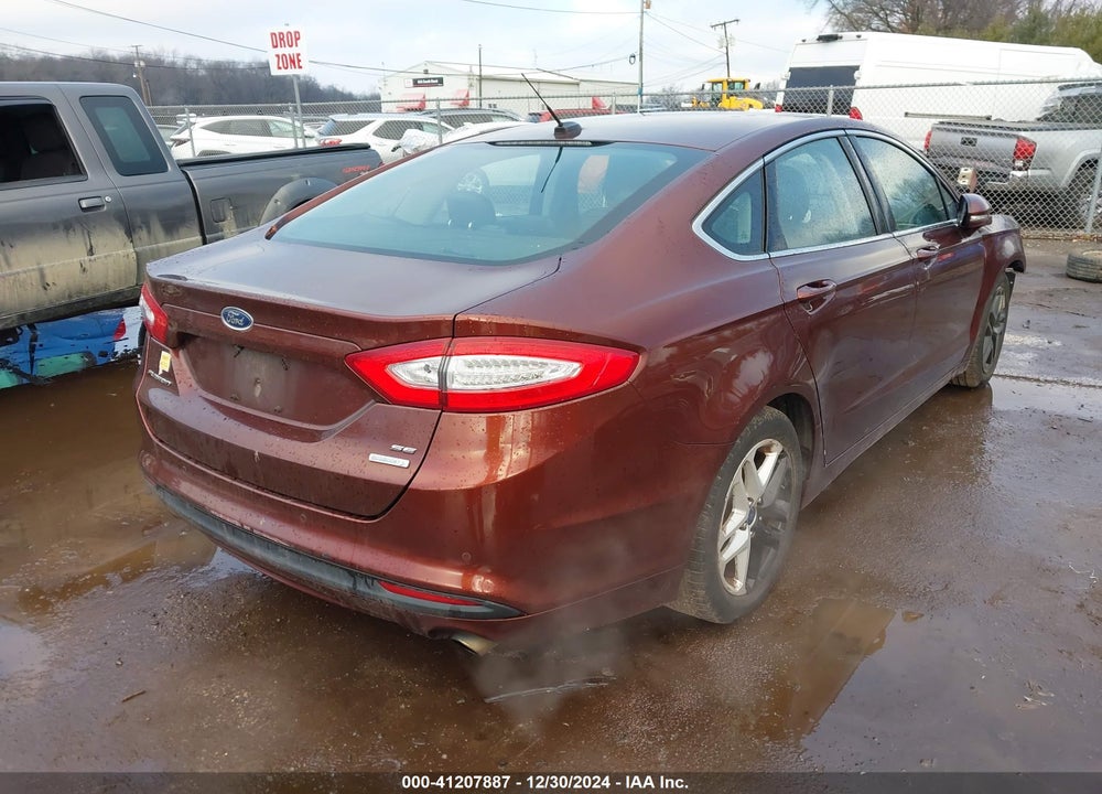2015 FORD FUSION SE VIN: 3FA6P0HD7FR110815