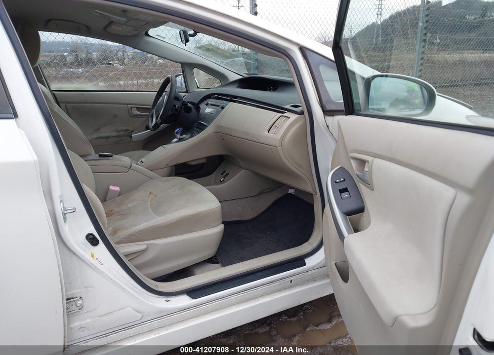 2010 TOYOTA PRIUS II VIN: JTDKN3DU3A0035979