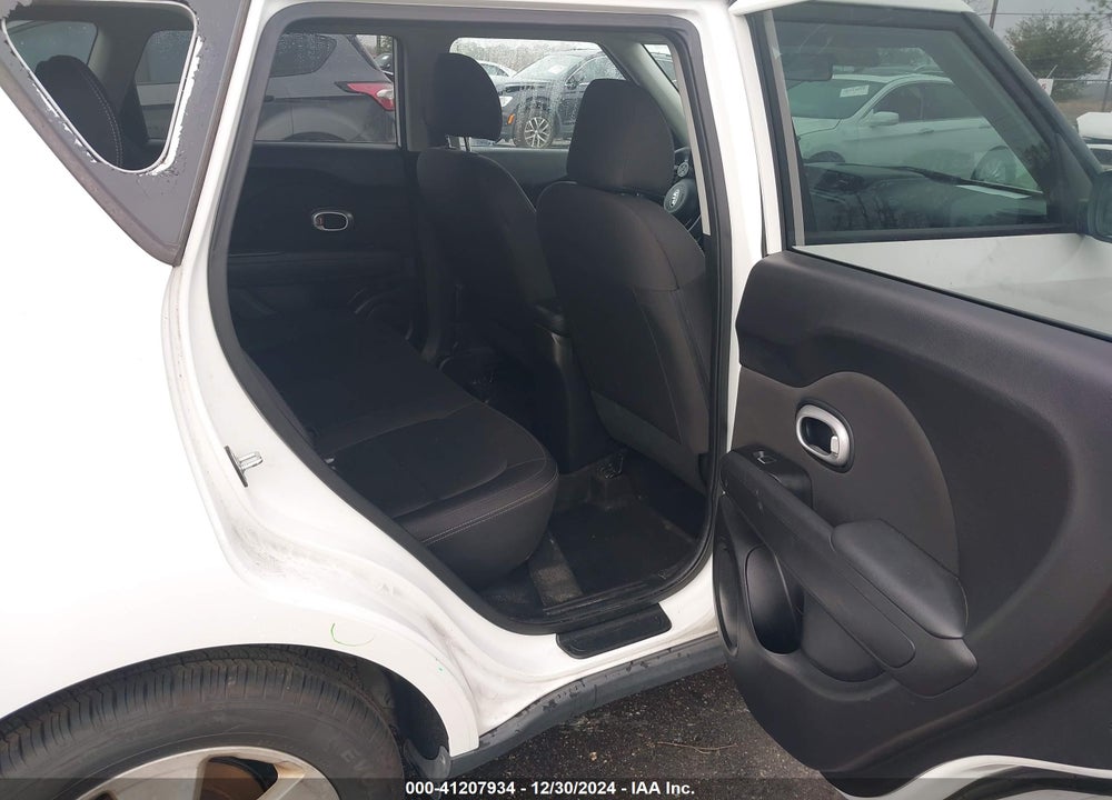 2018 KIA SOUL VIN: KNDJN2A2XJ7908031