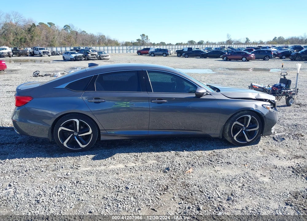 2018 HONDA ACCORD VIN: 1HGCV1F31JA156101