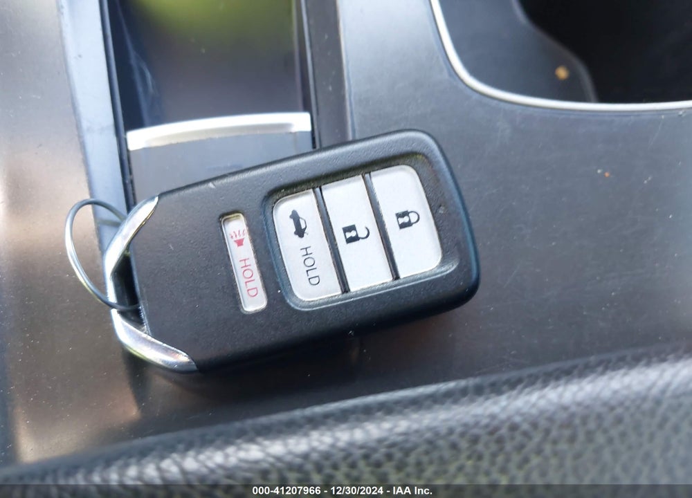 2018 HONDA ACCORD VIN: 1HGCV1F31JA156101