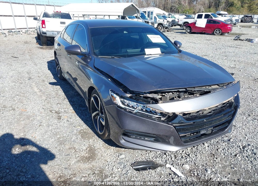 2018 HONDA ACCORD VIN: 1HGCV1F31JA156101