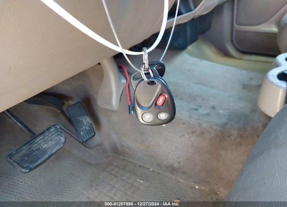2005 CHEVROLET SILVERADO 1500 Z71 VIN: 1GCEK19B05E252304