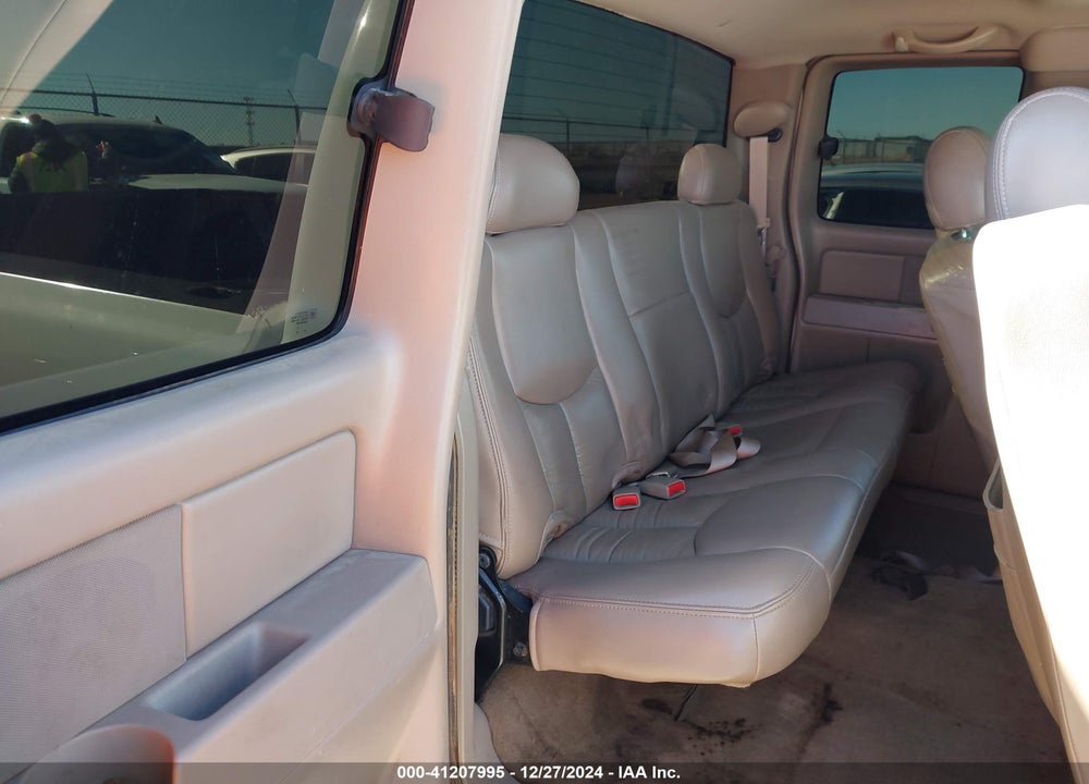 2005 CHEVROLET SILVERADO 1500 Z71 VIN: 1GCEK19B05E252304