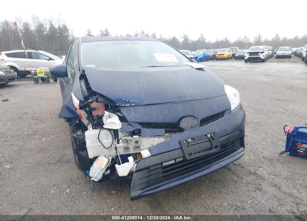 2013 TOYOTA PRIUS TWO VIN: JTDKN3DU8D1635878