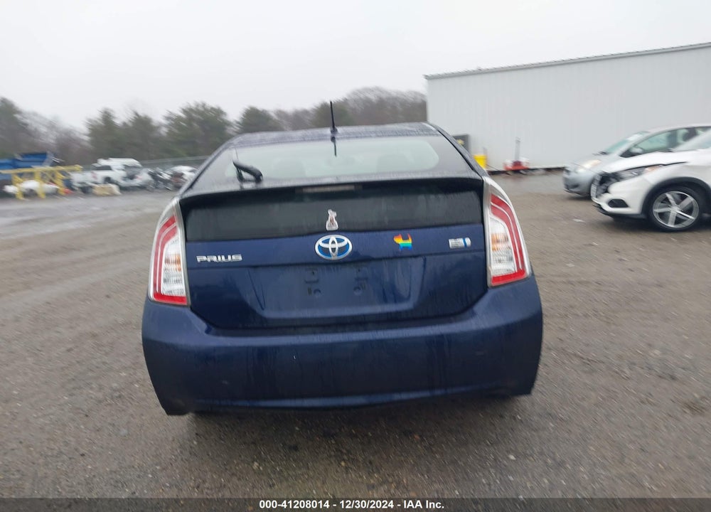 2013 TOYOTA PRIUS TWO VIN: JTDKN3DU8D1635878