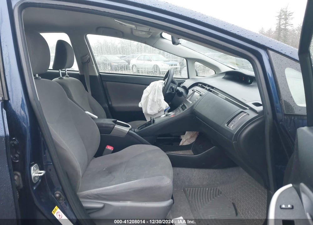 2013 TOYOTA PRIUS TWO VIN: JTDKN3DU8D1635878