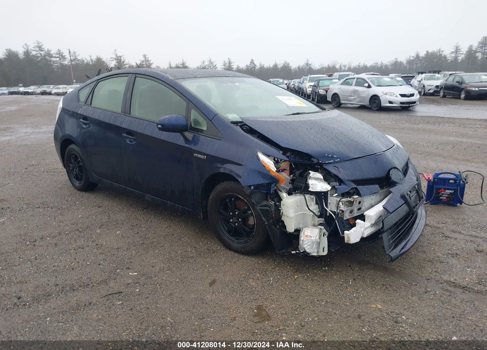 2013 TOYOTA PRIUS TWO VIN: JTDKN3DU8D1635878