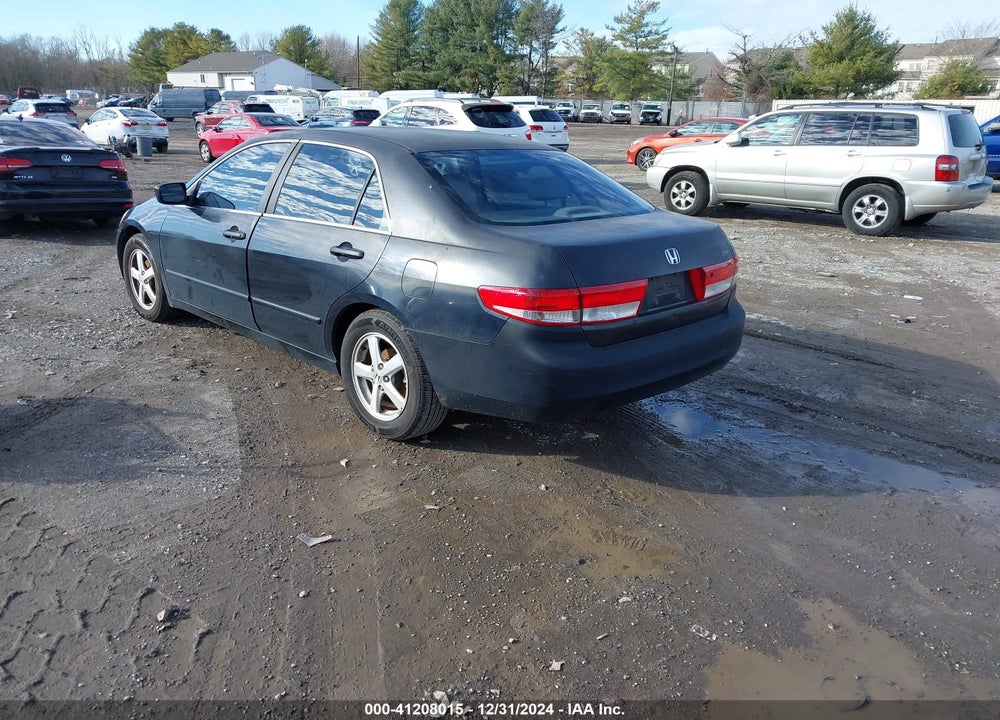 2003 HONDA ACCORD 2.4 EX VIN: JHMCM56613C041555