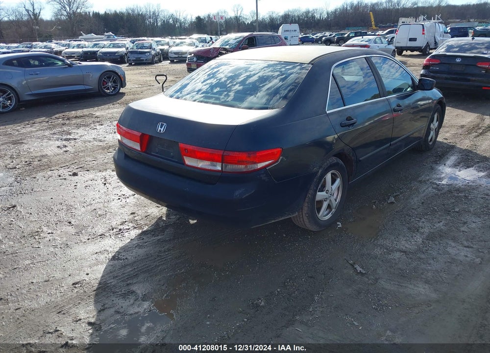 2003 HONDA ACCORD 2.4 EX VIN: JHMCM56613C041555