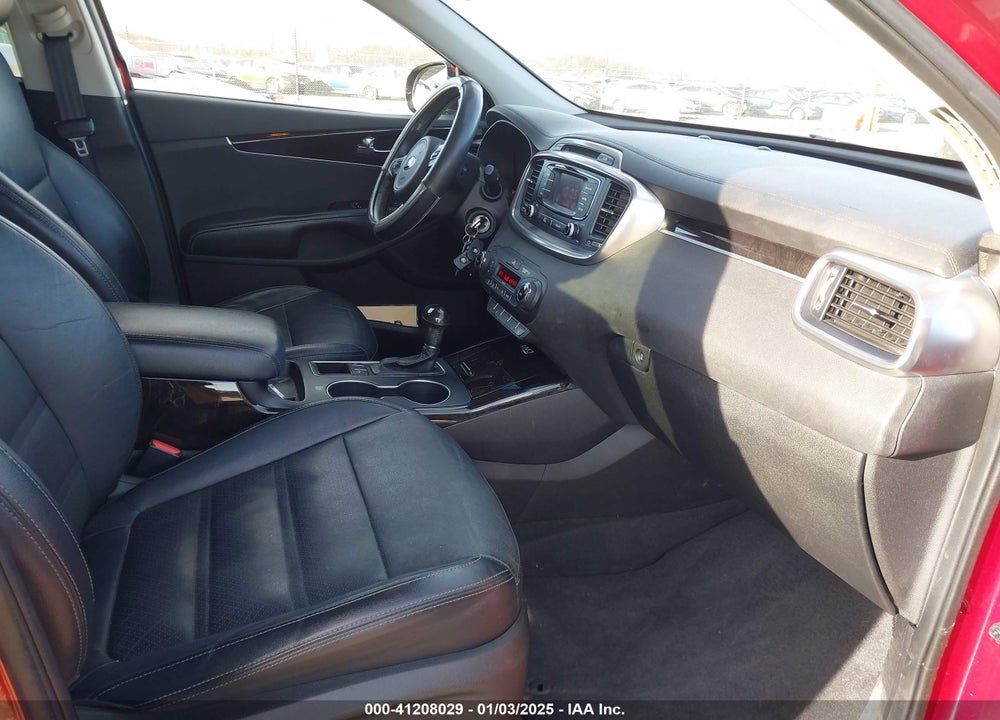 2016 KIA SORENTO 3.3L EX VIN: 5XYPH4A56GG105722