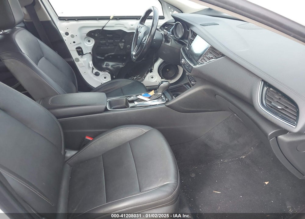 2018 BUICK REGAL TOURX VIN: W04GV8SX5J1123016