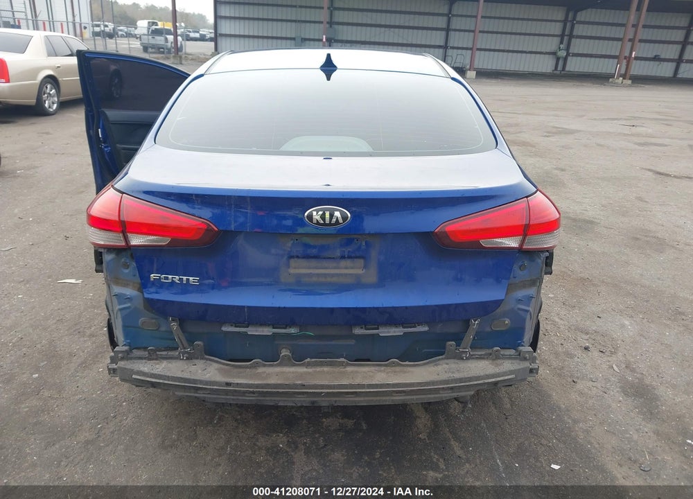 2017 KIA FORTE LX VIN: 3KPFK4A77HE099605