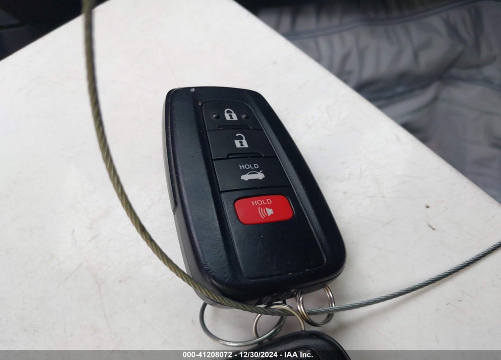 2022 TOYOTA COROLLA HYBRID LE VIN: JTDEAMDE1NJ051637