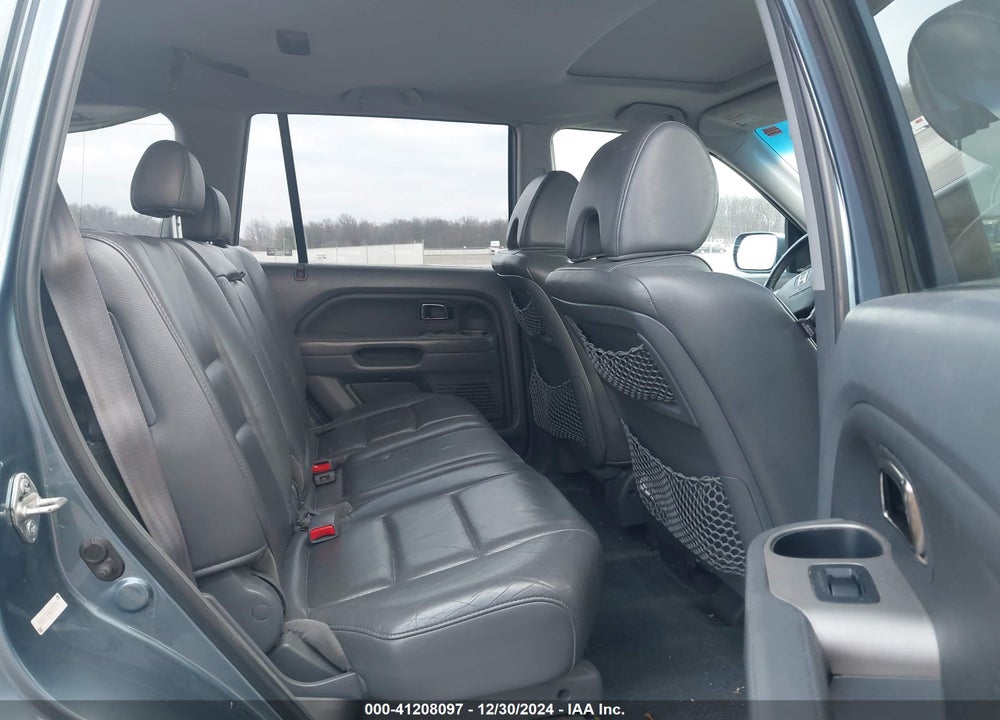 2006 HONDA PILOT EX-L VIN: 5FNYF18586B002791
