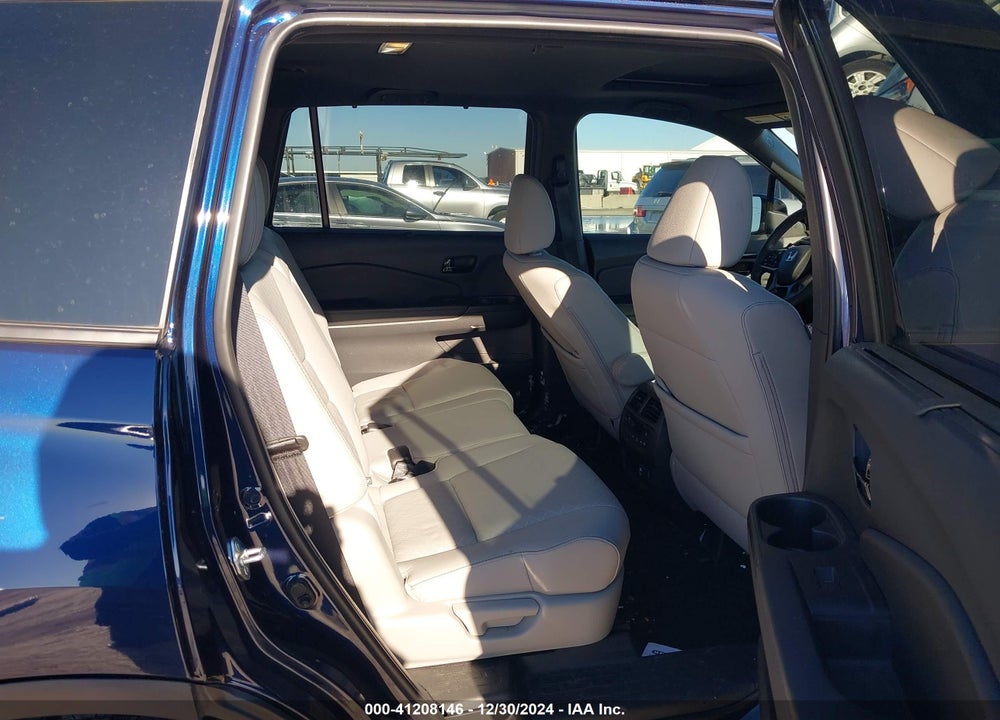 2023 HONDA PASSPORT AWD ELITE VIN: 5FNYF8H06PB012234