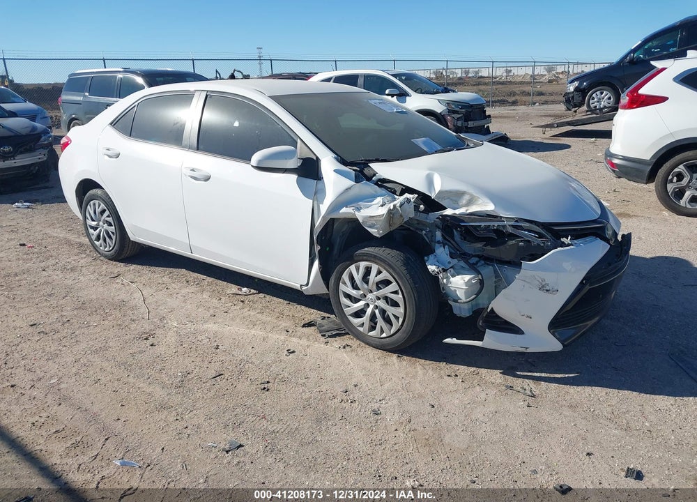 2018 TOYOTA COROLLA LE VIN: 2T1BURHE1JC114890