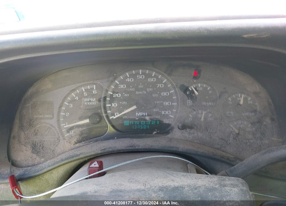 2002 CHEVROLET SILVERADO 1500 LS VIN: 2GCEK19T221151321